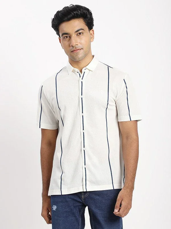 Men's Striped Half Sleeves Cotton Blend Shirt
