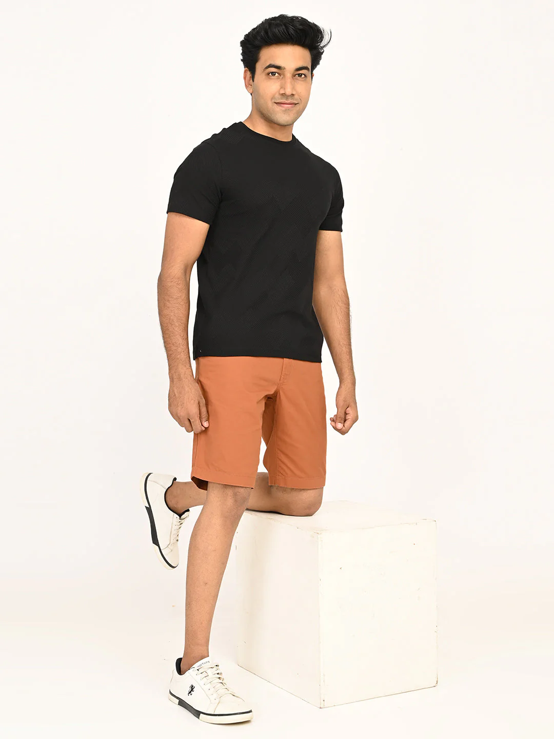 Men's Striped Crew Neck T-Shirt - Image 6