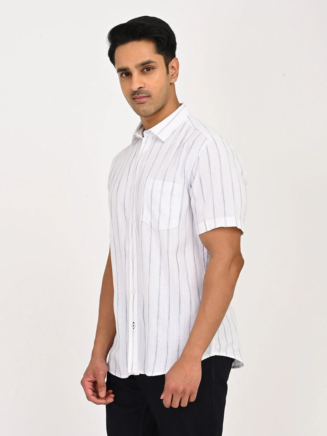 Men's Striped Half Sleeves Cotton Shirt - Image 2