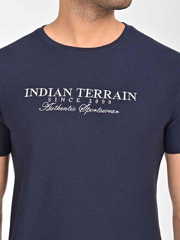Men's Textured Embroidered Graphic Crew Neck T-Shirt - Image 7