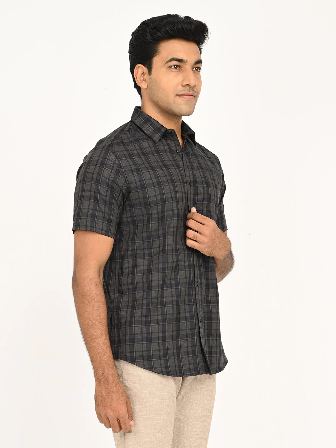 Men's Check Half Sleeve Cotton Shirt - Image 3
