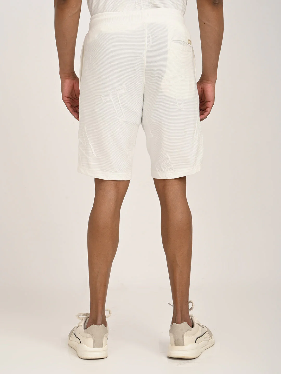 Men's Solid Cotton Blend Shorts - Image 10