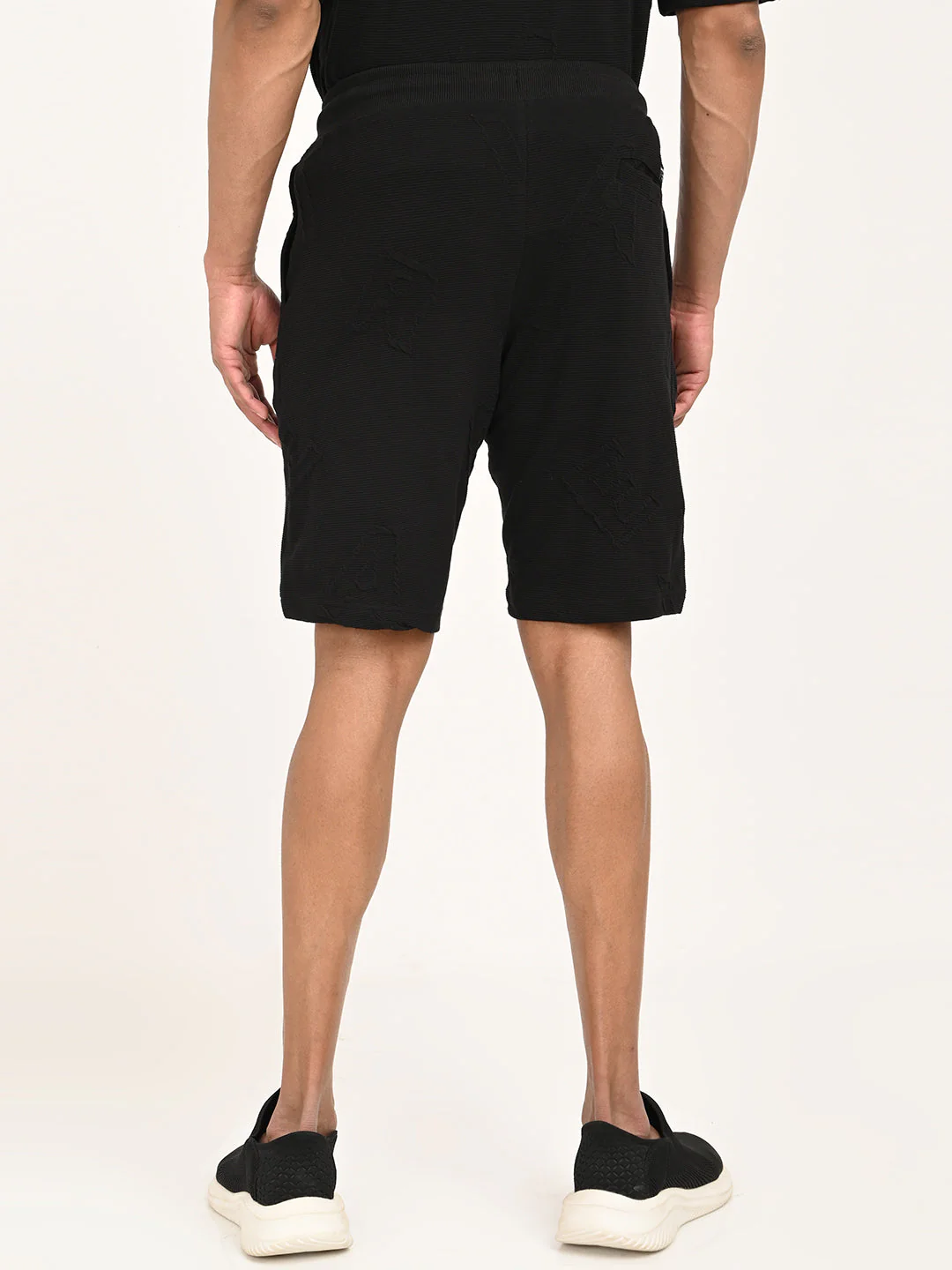 Men's Solid Cotton Blend Shorts - Image 4