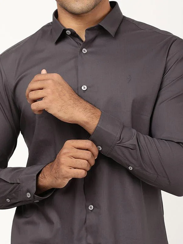 Men's Solid Full Sleeves Cotton Blend Shirt - Image 3
