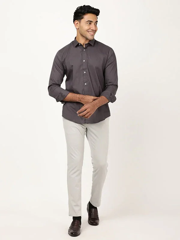 Men's Solid Full Sleeves Cotton Blend Shirt - Image 4