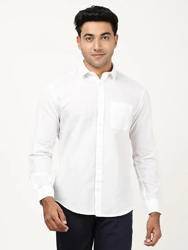 Men's Solid Full Sleeves Cotton Blend Shirt - Image 6