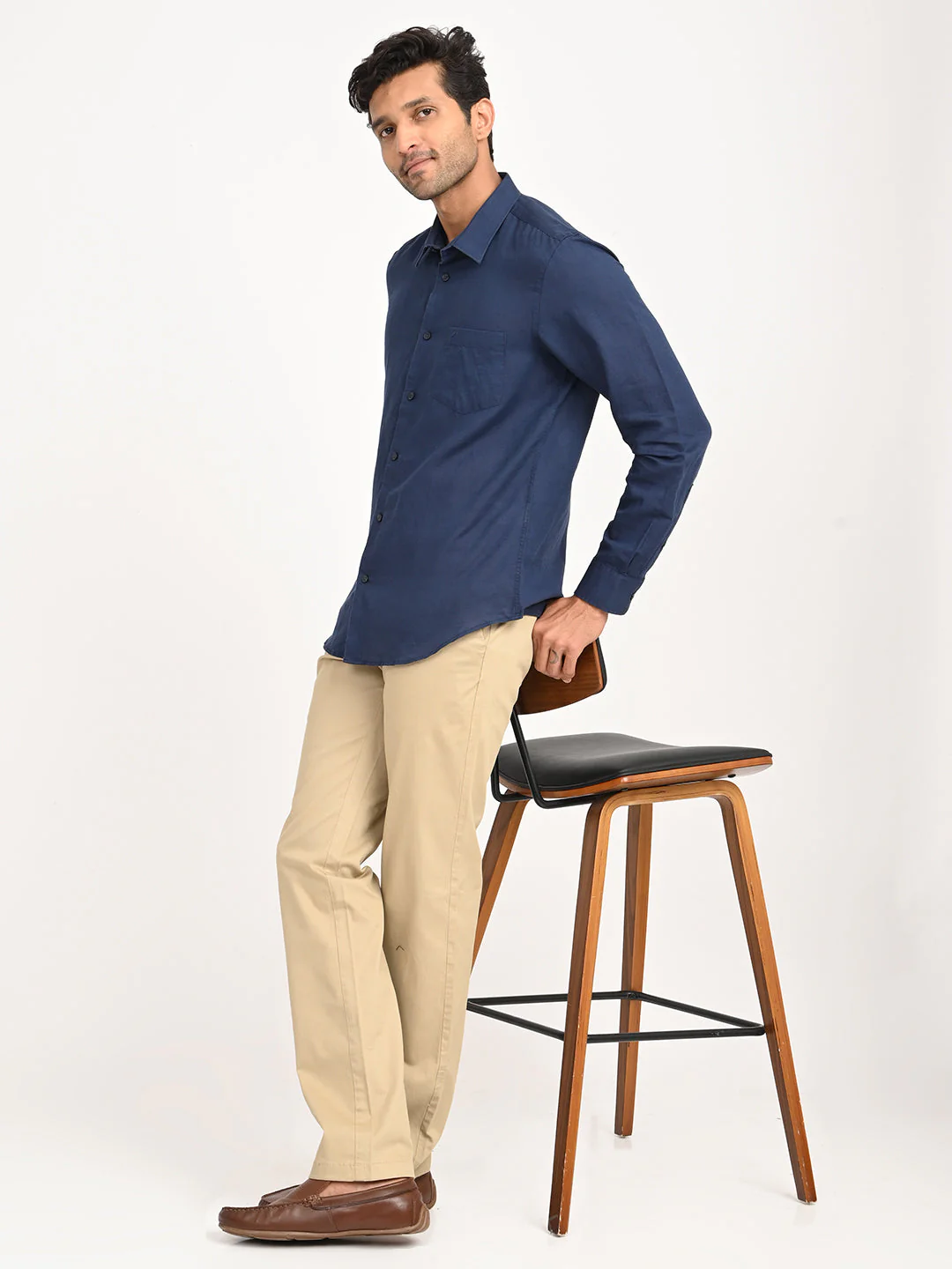 Men's Solid Full Sleeve Cotton Blend Shirt - Image 24