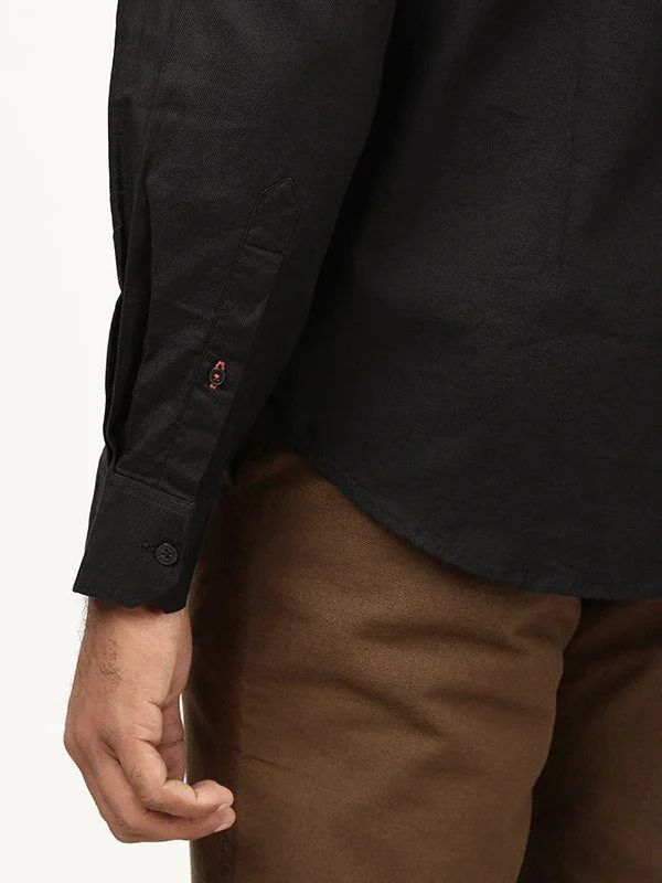 Men's Solid Full Sleeves Cotton Shirt - Image 3