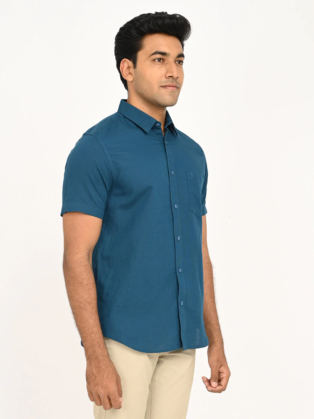 Men's Solid Half Sleeve Cotton Blend Shirt - Image 3