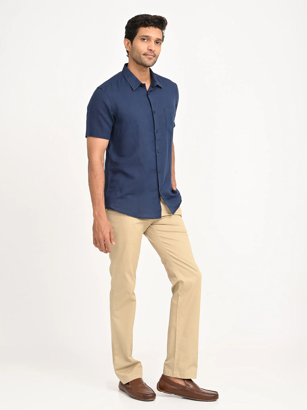 Men's Solid Half Sleeve Cotton Blend Shirt - Image 18