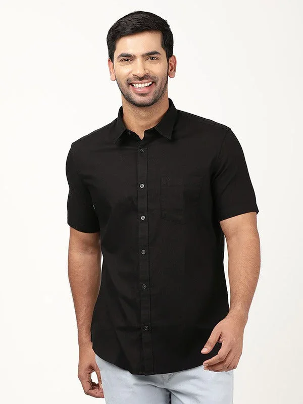 Men's Solid Half Sleeves Cotton Shirt