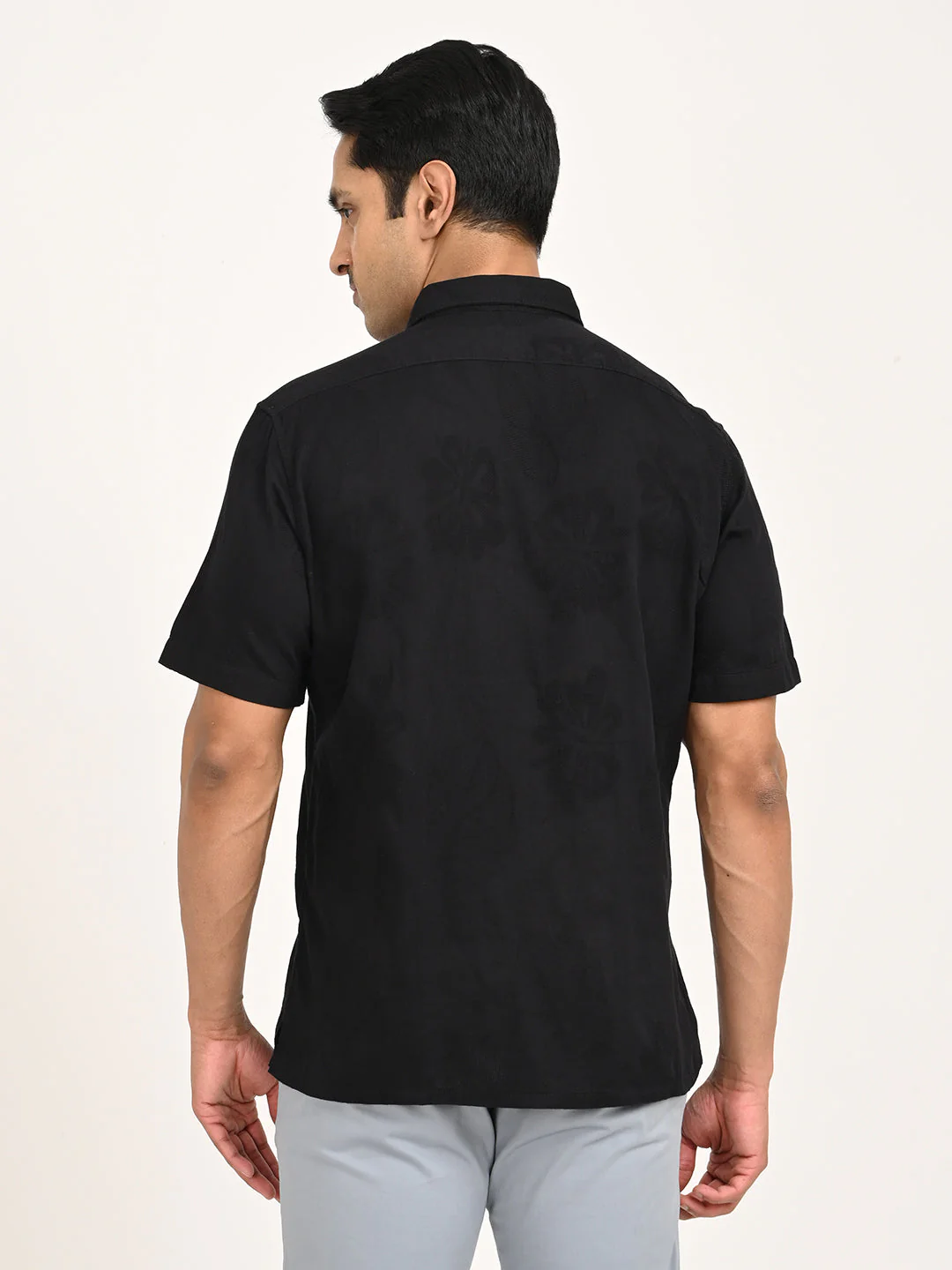 Men's Solid Half Sleeve Cotton Shirt - Image 4