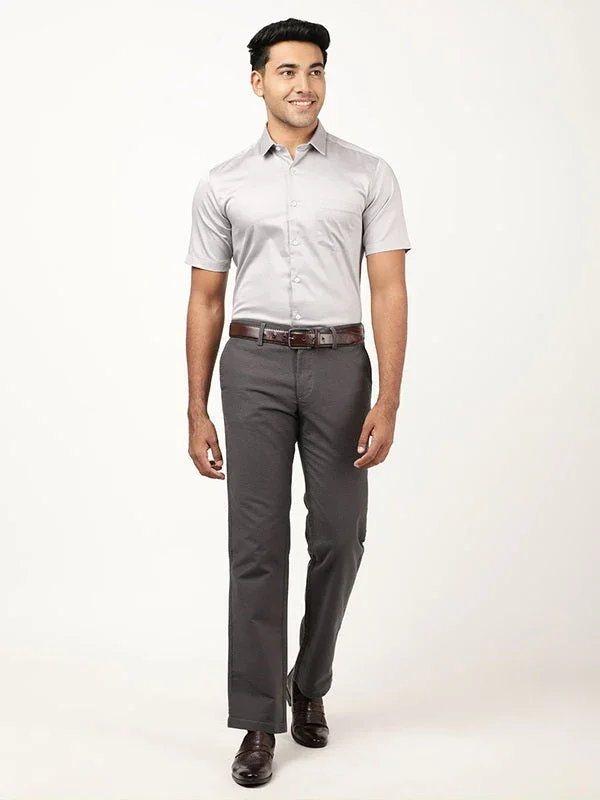 Men's Solid Half Sleeves Cotton Stretch Shirt - Image 19