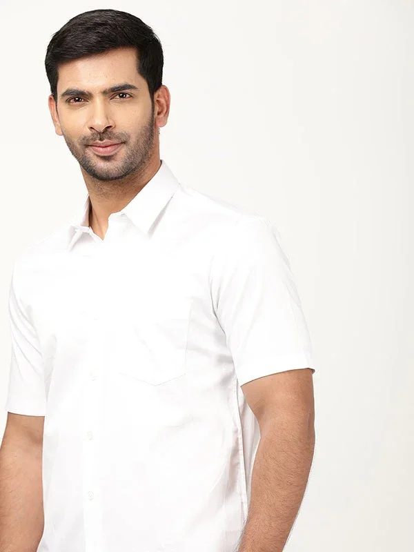 Men's Solid Half Sleeves Cotton Stretch Shirt - Image 27