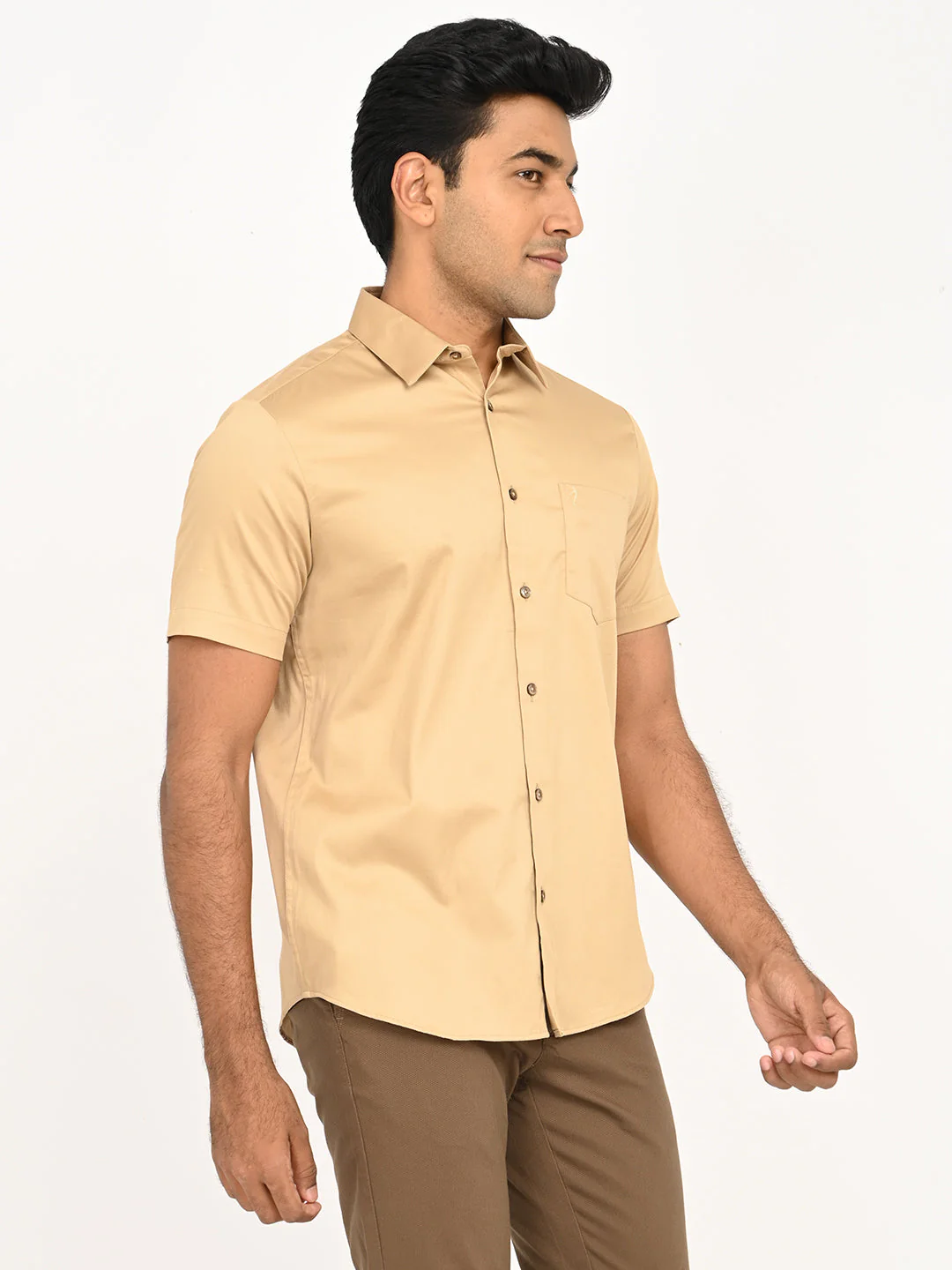 Men's Solid Half Sleeve Cotton Stretch Shirt - Image 15