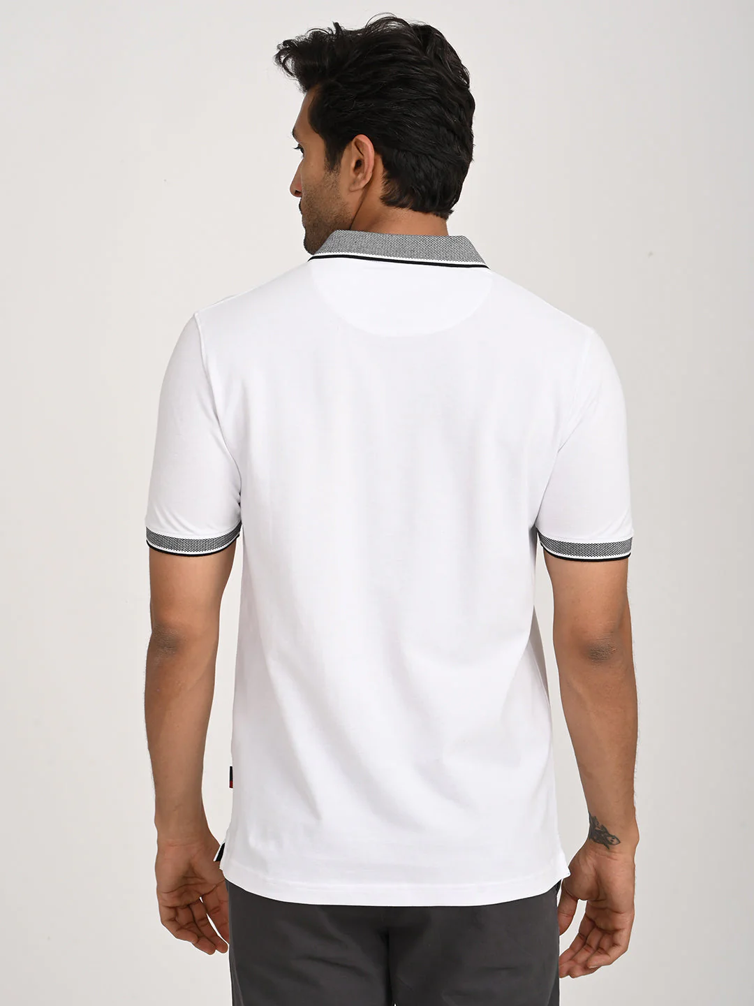 Men's Solid Polo T-Shirt - Image 4